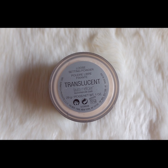 ✖️SOLD Laura Mercier Translucent Setting Powder - Picture 3 of 4